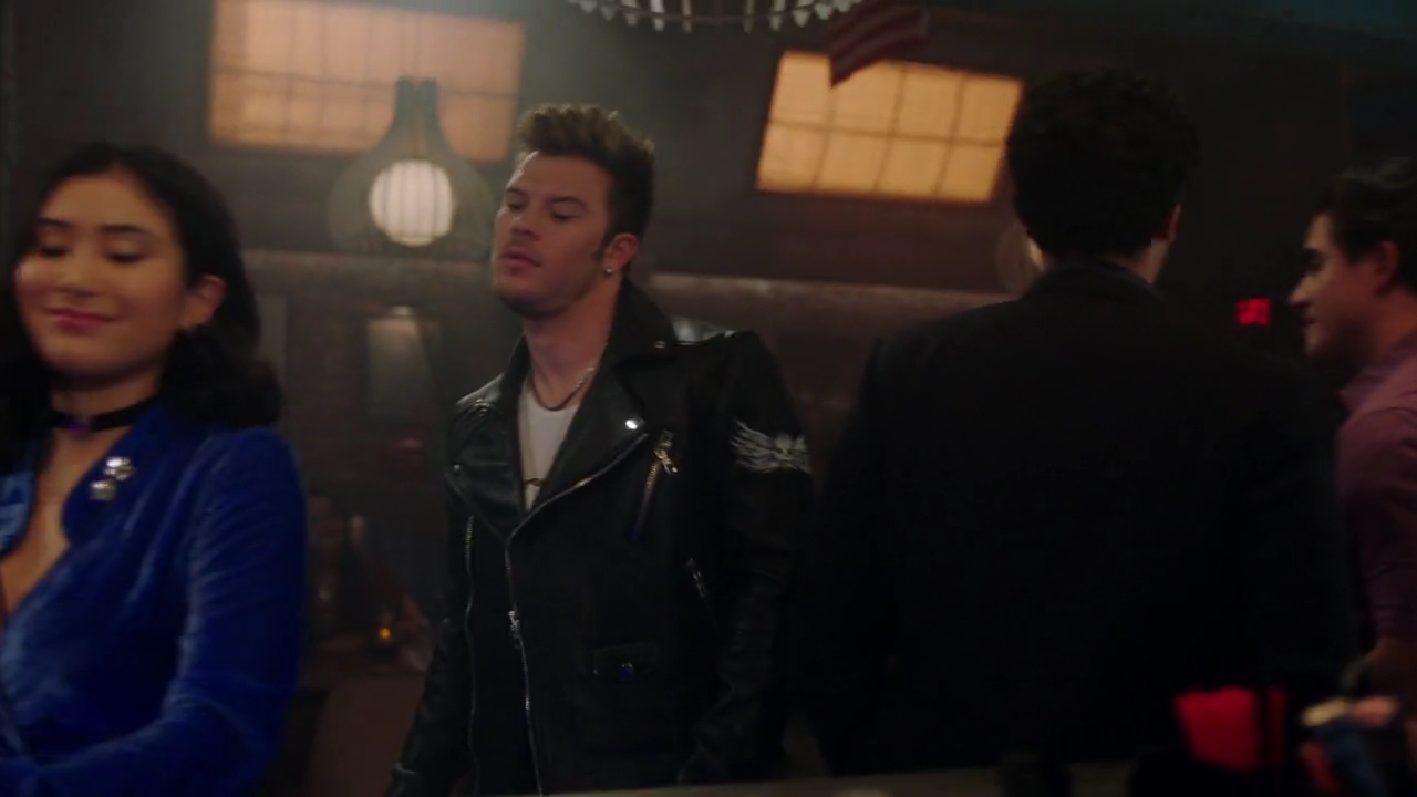 Charmed-Online-dot-nl_Charmed-1x14TouchedByADemon01620.jpg Charmed-Online-dot-nl_Charmed-1x14TouchedByADemon01620.jpg