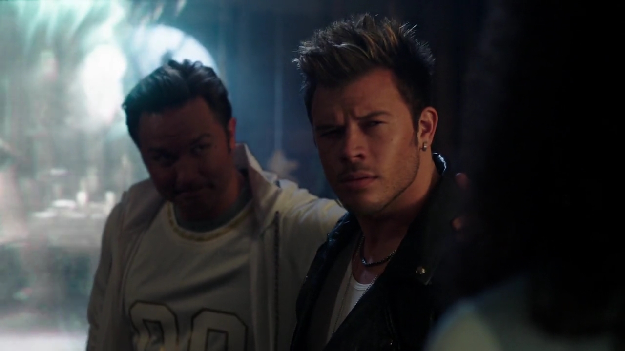 Charmed-Online-dot-nl_Charmed-1x14TouchedByADemon02008.jpg Charmed-Online-dot-nl_Charmed-1x14TouchedByADemon02008.jpg