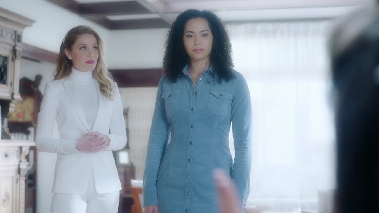 Charmed-Online-dot-nl_Charmed-1x15SwitchesAndStones00024.jpg