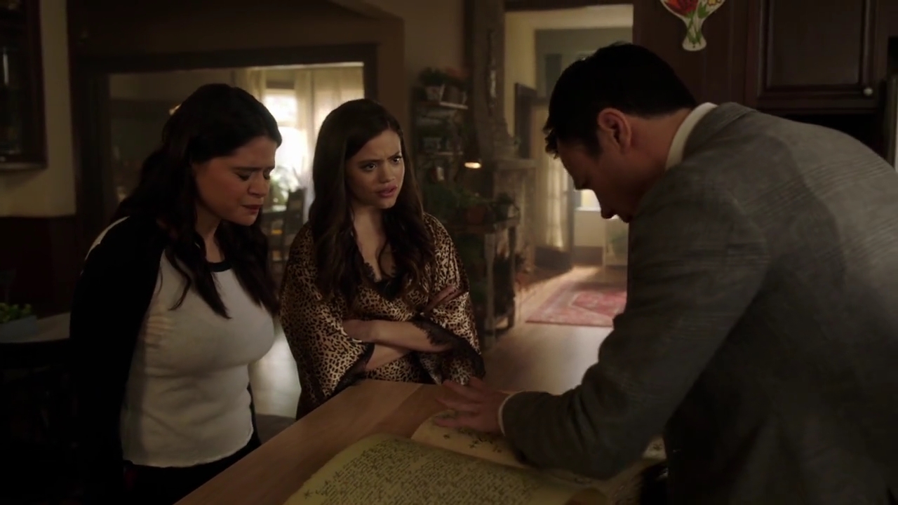 Charmed-Online-dot-nl_Charmed-1x15SwitchesAndStones00639.jpg Charmed-Online-dot-nl_Charmed-1x15SwitchesAndStones00639.jpg