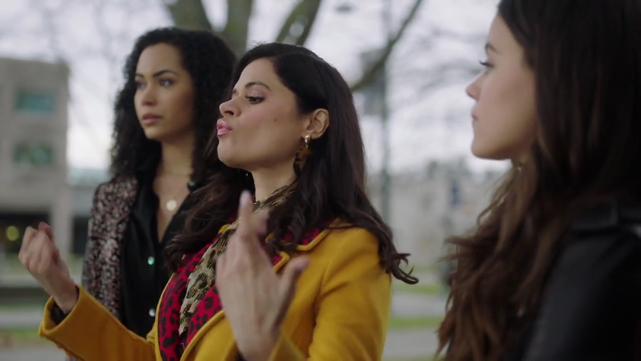 Charmed-Online-dot-nl_Charmed-1x15SwitchesAndStones00794.jpg Charmed-Online-dot-nl_Charmed-1x15SwitchesAndStones00794.jpg