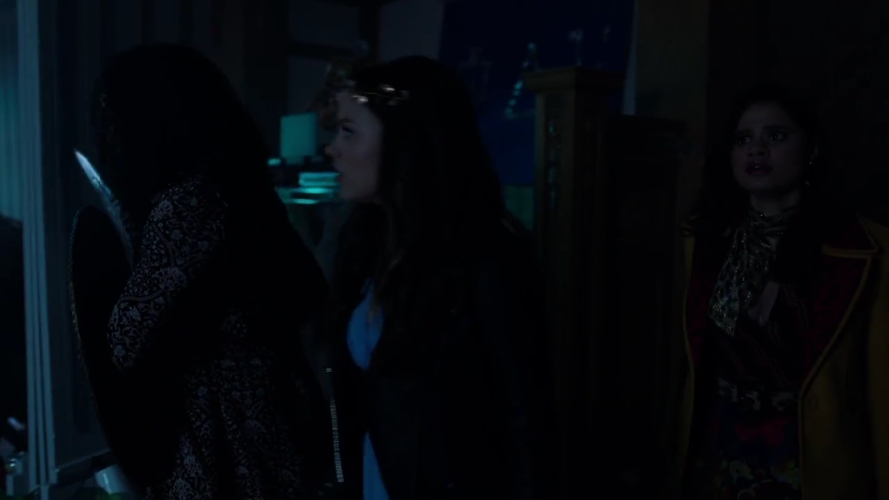Charmed-Online-dot-nl_Charmed-1x15SwitchesAndStones01891.jpg
