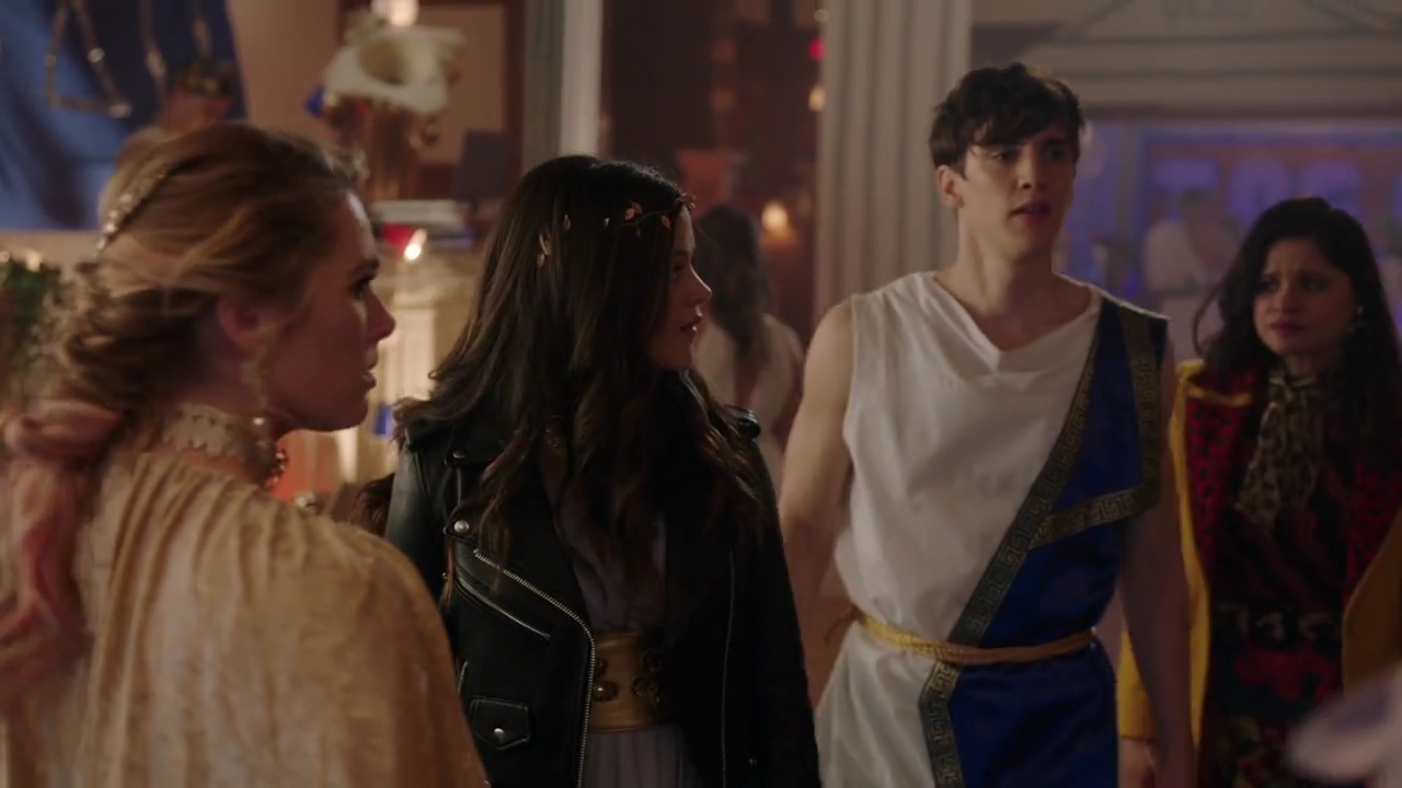 Charmed-Online-dot-nl_Charmed-1x15SwitchesAndStones02116.jpg Charmed-Online-dot-nl_Charmed-1x15SwitchesAndStones02116.jpg