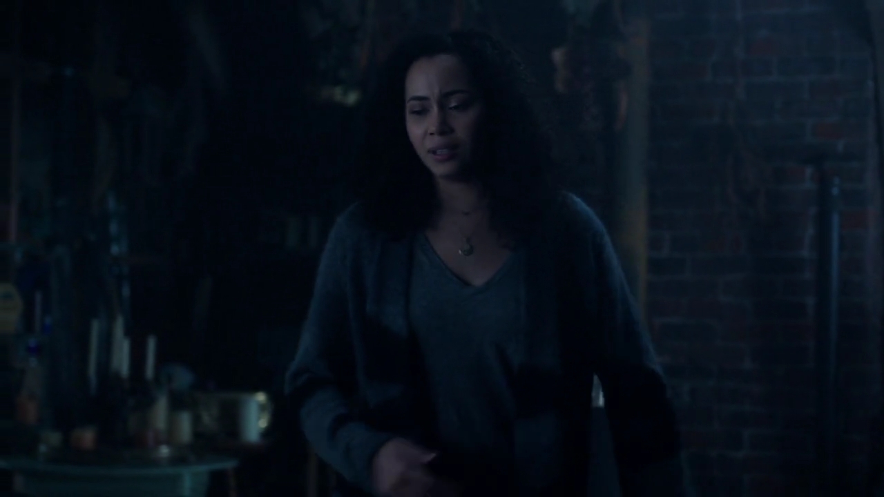 Charmed-Online-dot-nl_Charmed-1x16MementoMori00967.jpg
