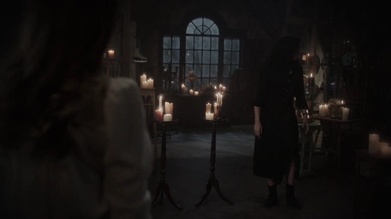 Charmed-Online-dot-nl_Charmed-1x16MementoMori01474.jpg Charmed-Online-dot-nl_Charmed-1x16MementoMori01474.jpg