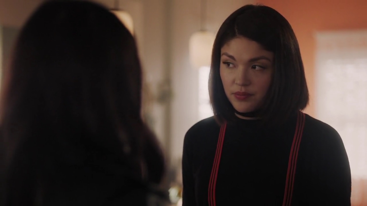 Charmed-Online-dot-nl_Charmed-1x17Surrender00365.jpg Charmed-Online-dot-nl_Charmed-1x17Surrender00365.jpg