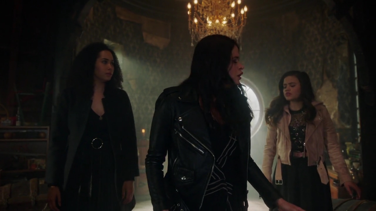 Charmed-Online-dot-nl_Charmed-1x17Surrender01025.jpg Charmed-Online-dot-nl_Charmed-1x17Surrender01025.jpg