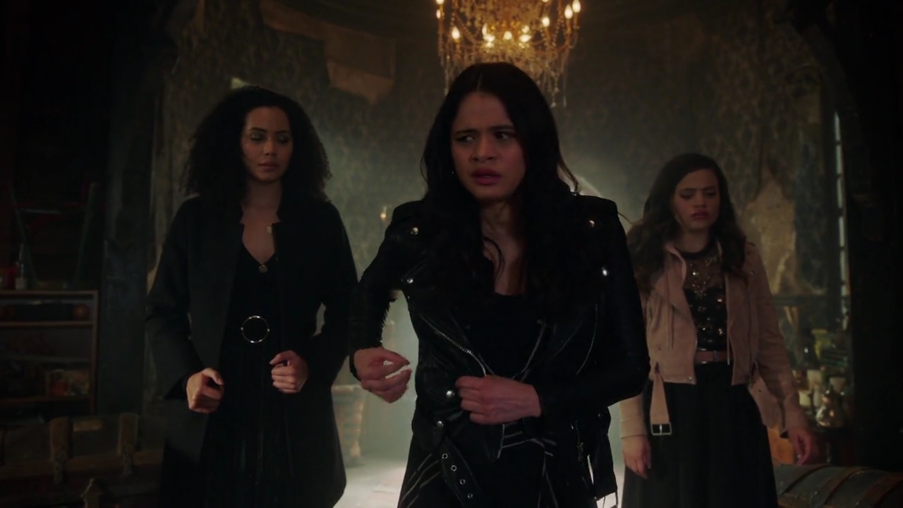 Charmed-Online-dot-nl_Charmed-1x17Surrender01032.jpg Charmed-Online-dot-nl_Charmed-1x17Surrender01032.jpg