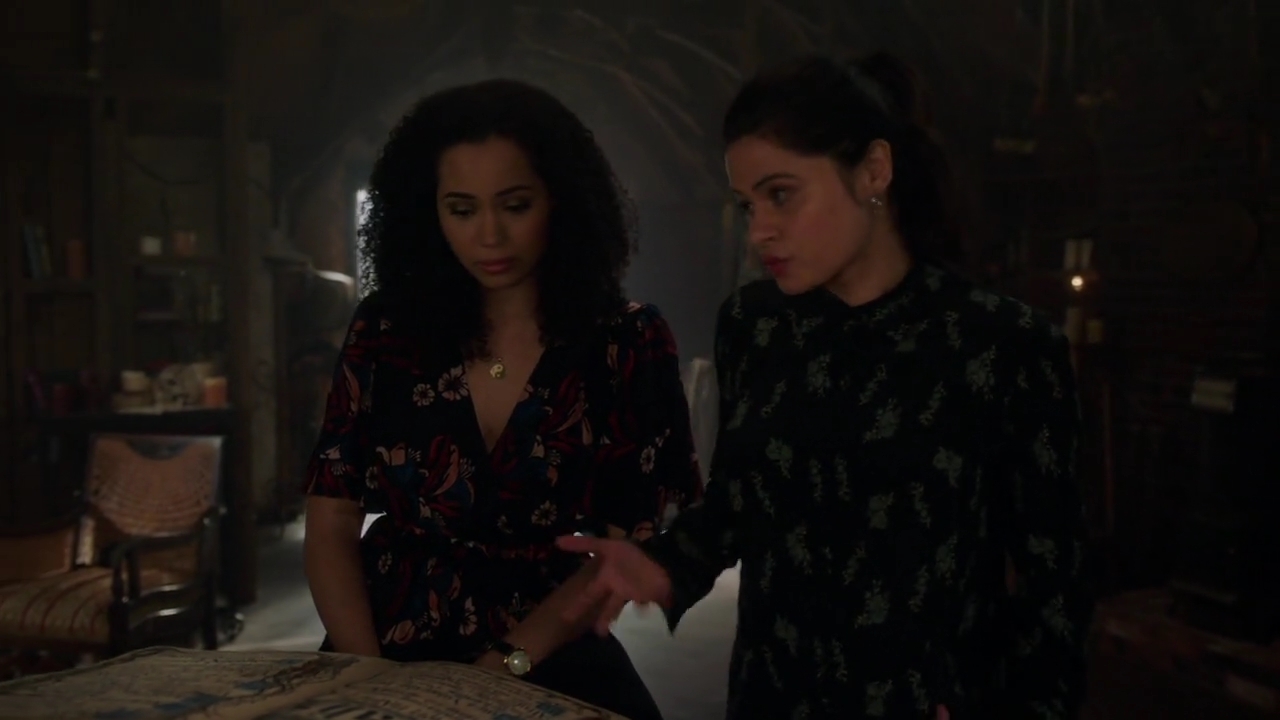 Charmed-Online-dot-nl_Charmed-1x17Surrender01104.jpg Charmed-Online-dot-nl_Charmed-1x17Surrender01104.jpg