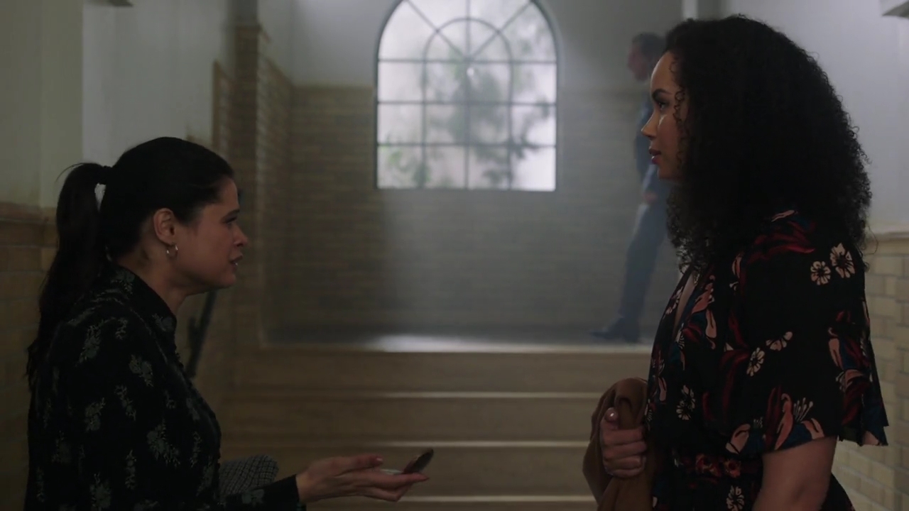 Charmed-Online-dot-nl_Charmed-1x17Surrender01394.jpg Charmed-Online-dot-nl_Charmed-1x17Surrender01394.jpg