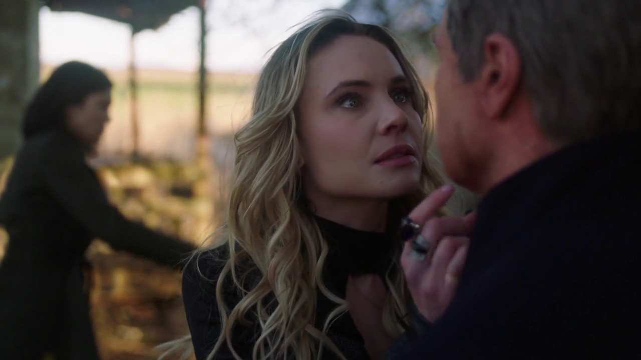 Charmed-Online-dot-nl_Charmed-1x17Surrender01828.jpg Charmed-Online-dot-nl_Charmed-1x17Surrender01828.jpg