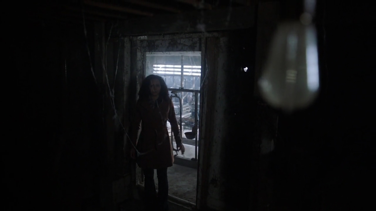 Charmed-Online-dot-nl_Charmed-1x17Surrender01848.jpg Charmed-Online-dot-nl_Charmed-1x17Surrender01848.jpg