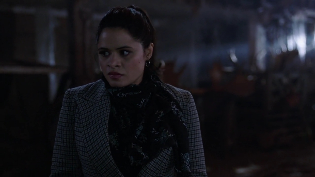 Charmed-Online-dot-nl_Charmed-1x17Surrender02085.jpg Charmed-Online-dot-nl_Charmed-1x17Surrender02085.jpg