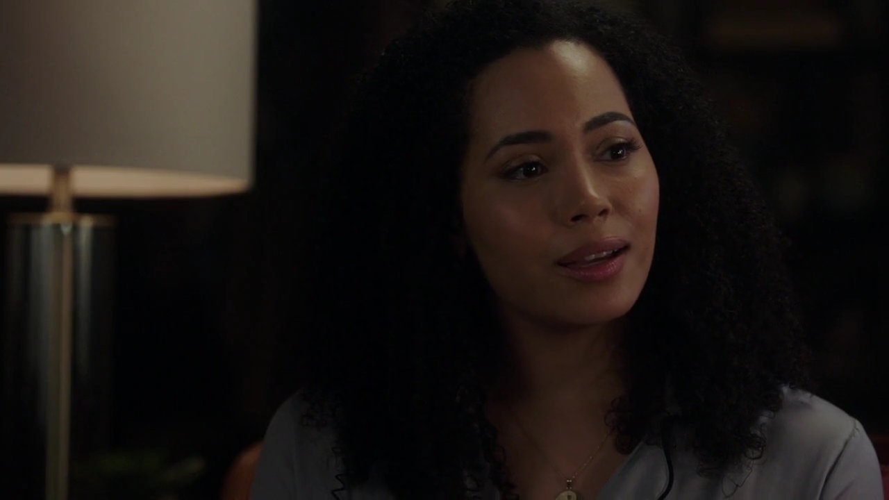 Charmed-Online-dot-nl_Charmed-1x18TheReplacement01065.jpg