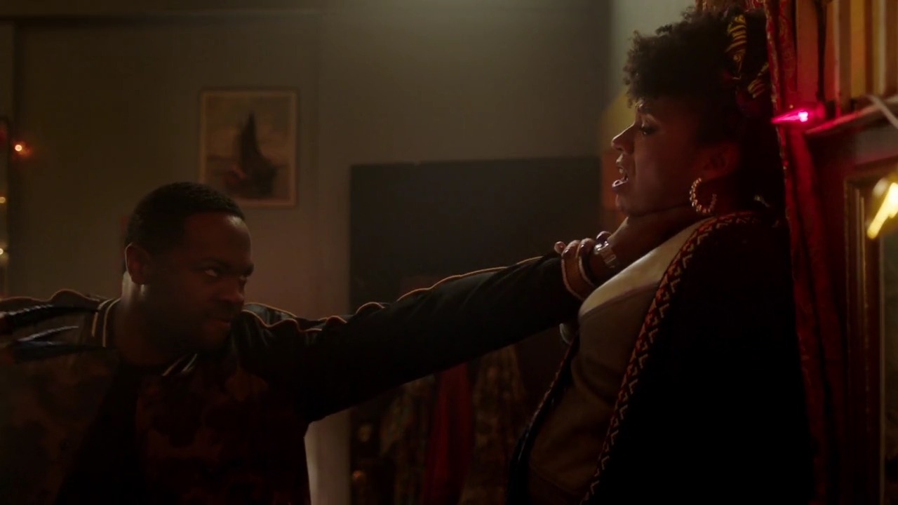 Charmed-Online-dot-nl_Charmed-1x18TheReplacement01143.jpg