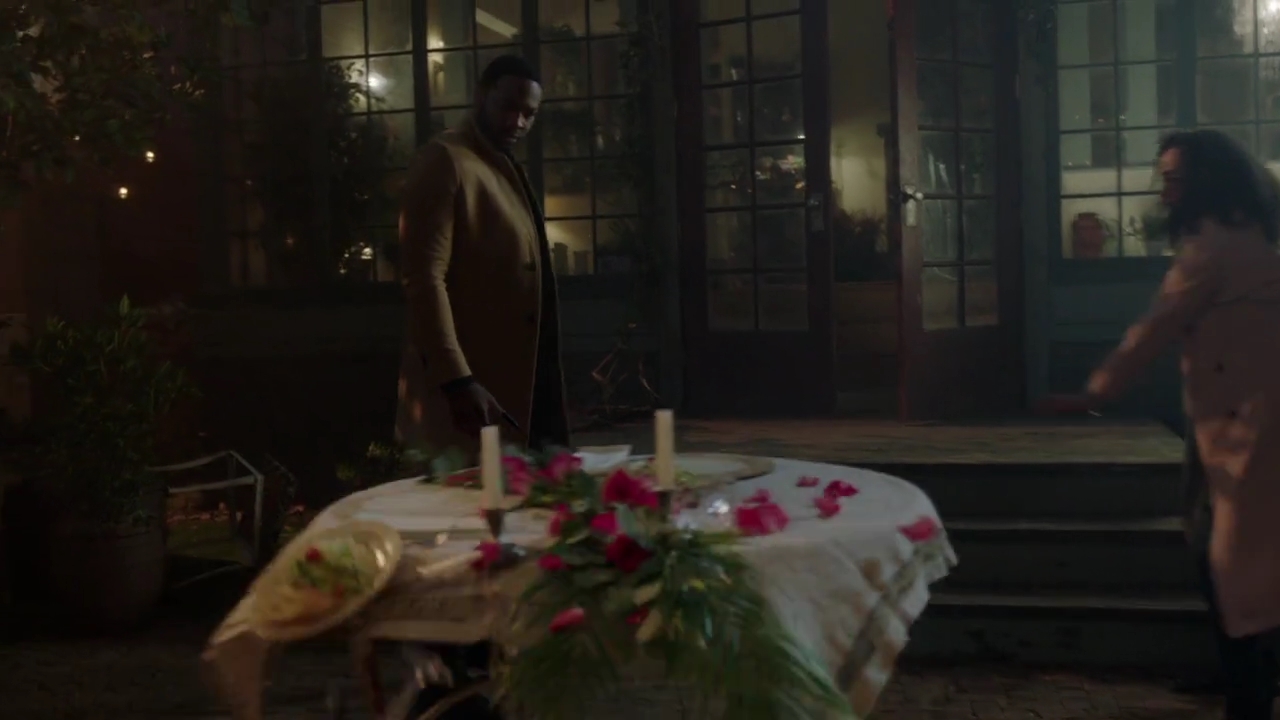 Charmed-Online-dot-nl_Charmed-1x18TheReplacement01441.jpg