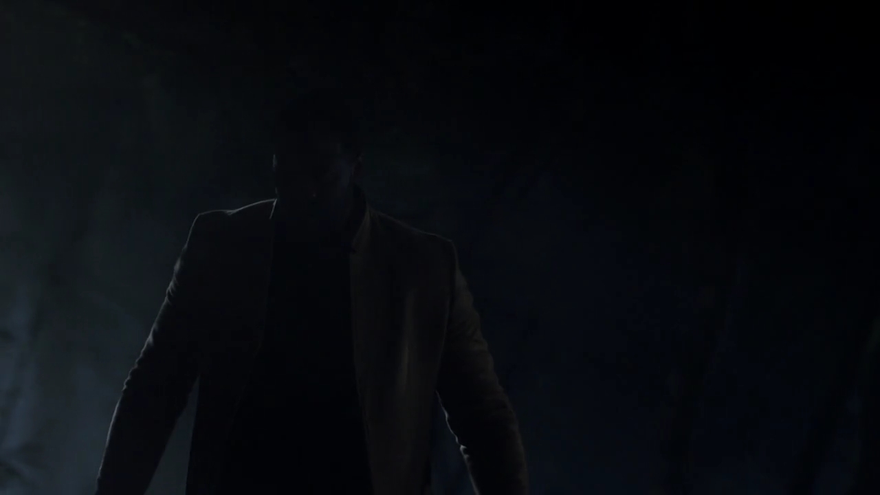 Charmed-Online-dot-nl_Charmed-1x18TheReplacement01515.jpg