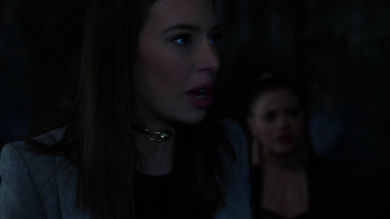 Charmed-Online-dot-nl_Charmed-1x18TheReplacement01605.jpg