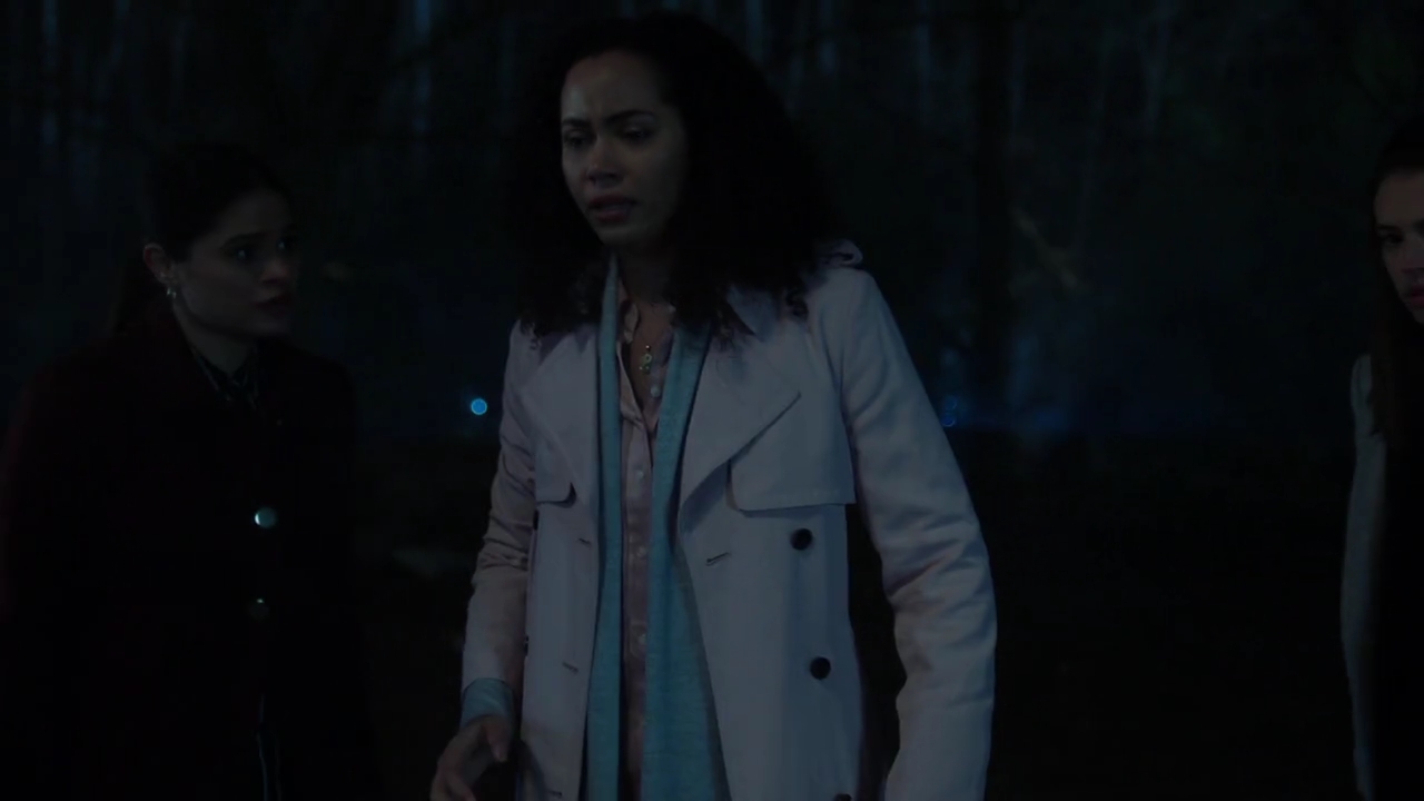 Charmed-Online-dot-nl_Charmed-1x18TheReplacement01663.jpg