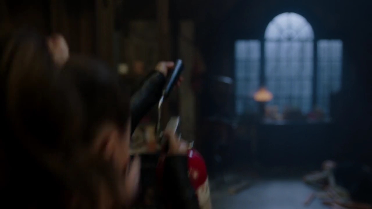 Charmed-Online-dot-nl_Charmed-1x18TheReplacement01821.jpg