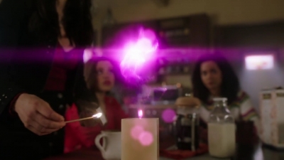Charmed-Online-dot-nl_Charmed-1x18TheReplacement00285.jpg