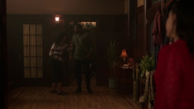 Charmed-Online-dot-nl_Charmed-1x18TheReplacement00598.jpg