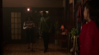 Charmed-Online-dot-nl_Charmed-1x18TheReplacement00599.jpg