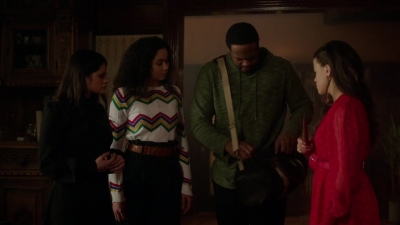 Charmed-Online-dot-nl_Charmed-1x18TheReplacement00608.jpg