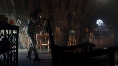 Charmed-Online-dot-nl_Charmed-1x18TheReplacement00809.jpg