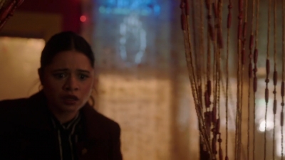Charmed-Online-dot-nl_Charmed-1x18TheReplacement01286.jpg