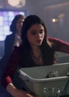 Charmed-Online-dot-nl_Charmed-1x18TheReplacement00402.jpg