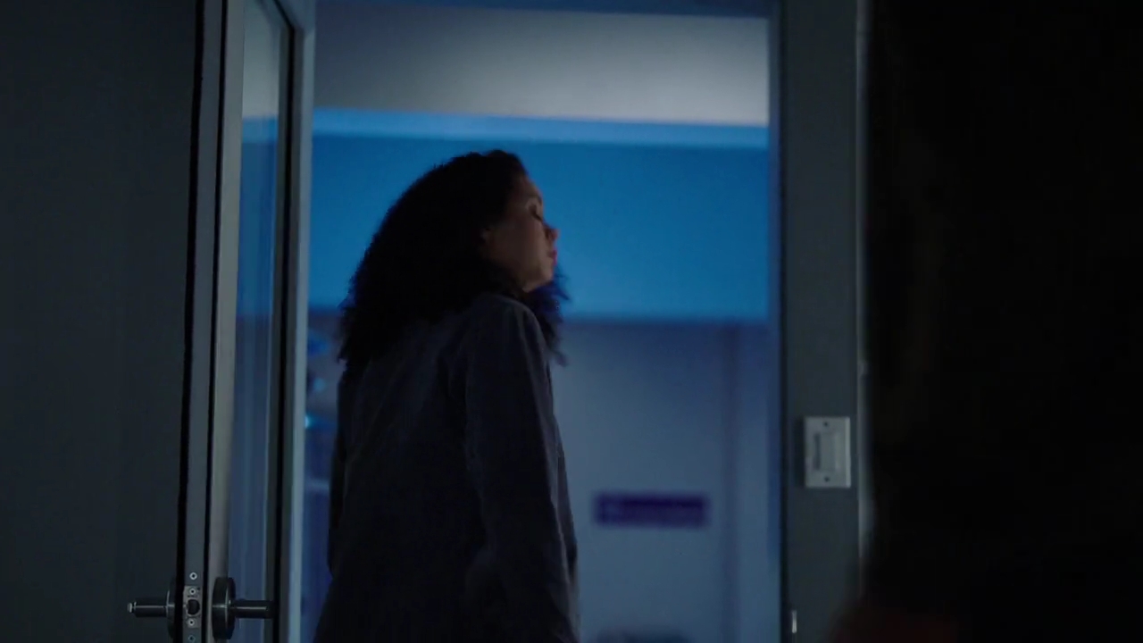Charmed-Online-dot-nl_Charmed-1x19PowerOfFour00953.jpg