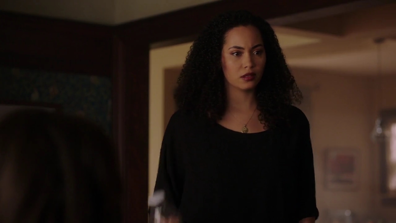 Charmed-Online-dot-nl_Charmed-1x20Ambush00182.jpg Charmed-Online-dot-nl_Charmed-1x20Ambush00182.jpg