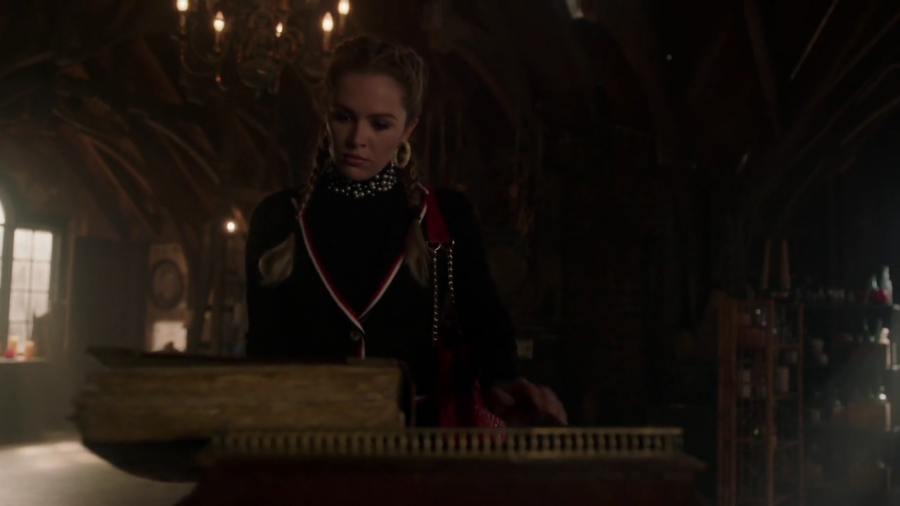 Charmed-Online-dot-nl_Charmed-1x20Ambush00358.jpg Charmed-Online-dot-nl_Charmed-1x20Ambush00358.jpg