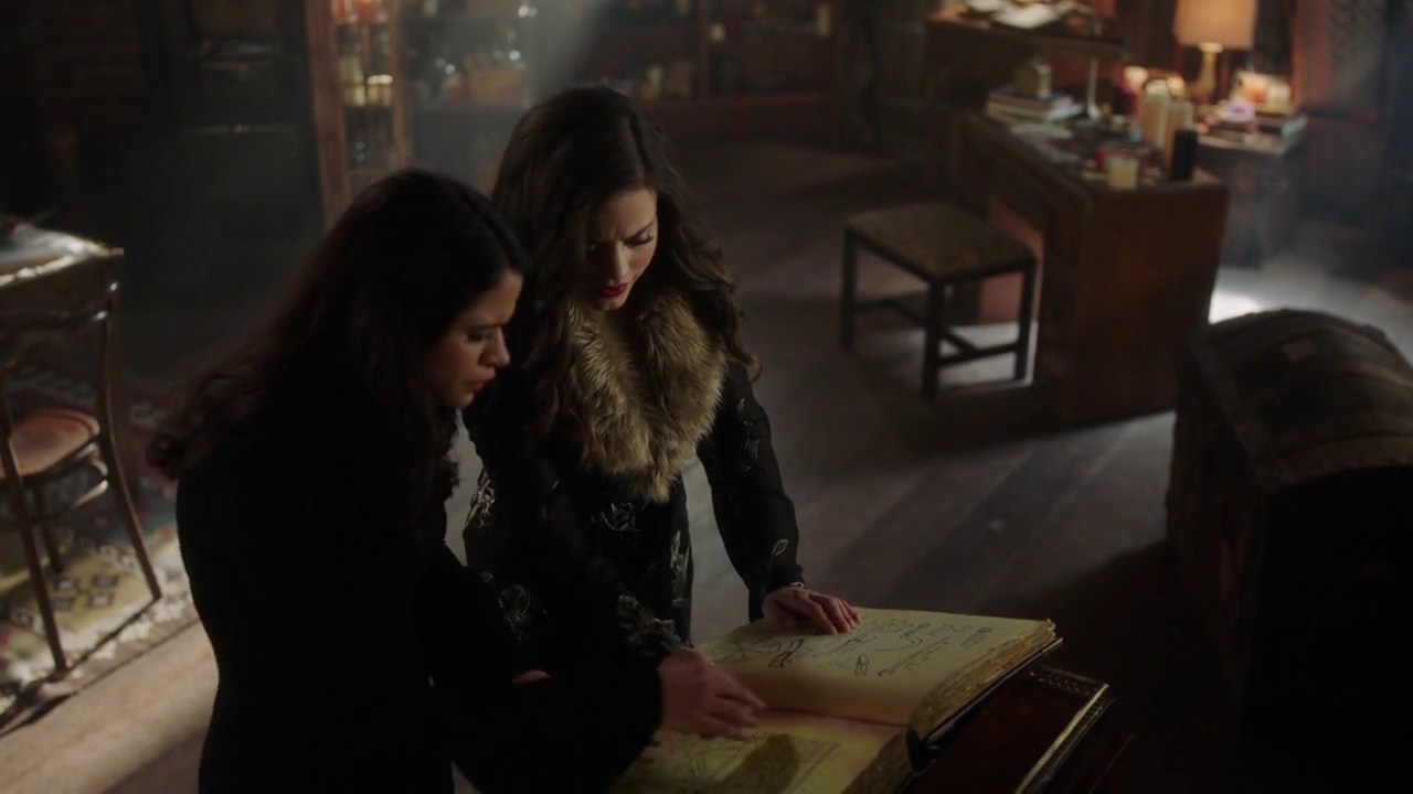 Charmed-Online-dot-nl_Charmed-1x20Ambush00470.jpg Charmed-Online-dot-nl_Charmed-1x20Ambush00470.jpg