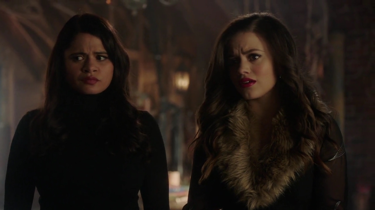 Charmed-Online-dot-nl_Charmed-1x20Ambush00491.jpg Charmed-Online-dot-nl_Charmed-1x20Ambush00491.jpg