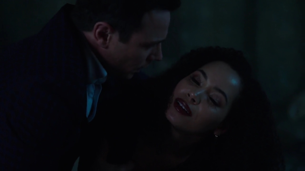 Charmed-Online-dot-nl_Charmed-1x20Ambush00809.jpg Charmed-Online-dot-nl_Charmed-1x20Ambush00809.jpg