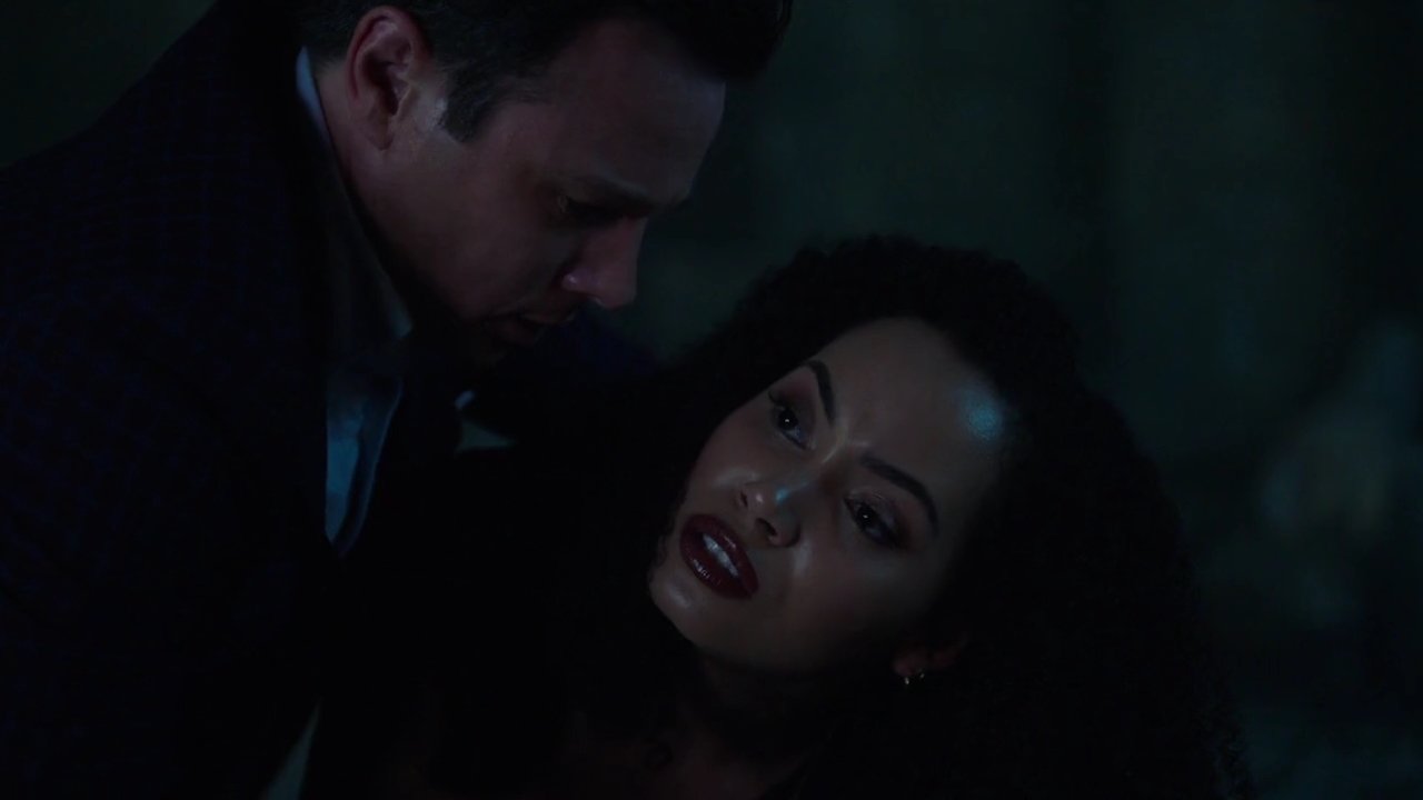 Charmed-Online-dot-nl_Charmed-1x20Ambush00818.jpg Charmed-Online-dot-nl_Charmed-1x20Ambush00818.jpg