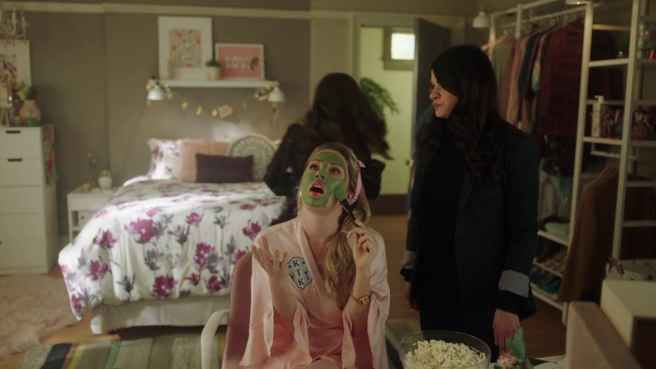 Charmed-Online-dot-nl_Charmed-1x20Ambush00907.jpg Charmed-Online-dot-nl_Charmed-1x20Ambush00907.jpg