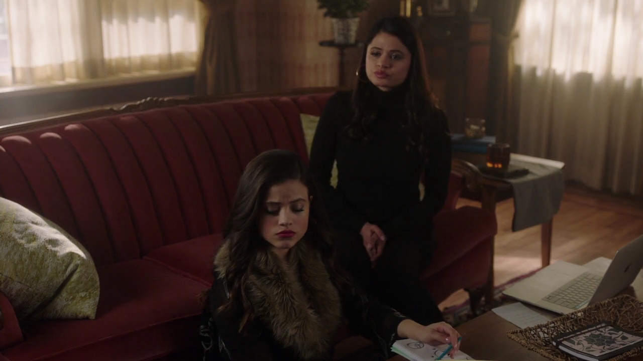 Charmed-Online-dot-nl_Charmed-1x20Ambush00933.jpg Charmed-Online-dot-nl_Charmed-1x20Ambush00933.jpg