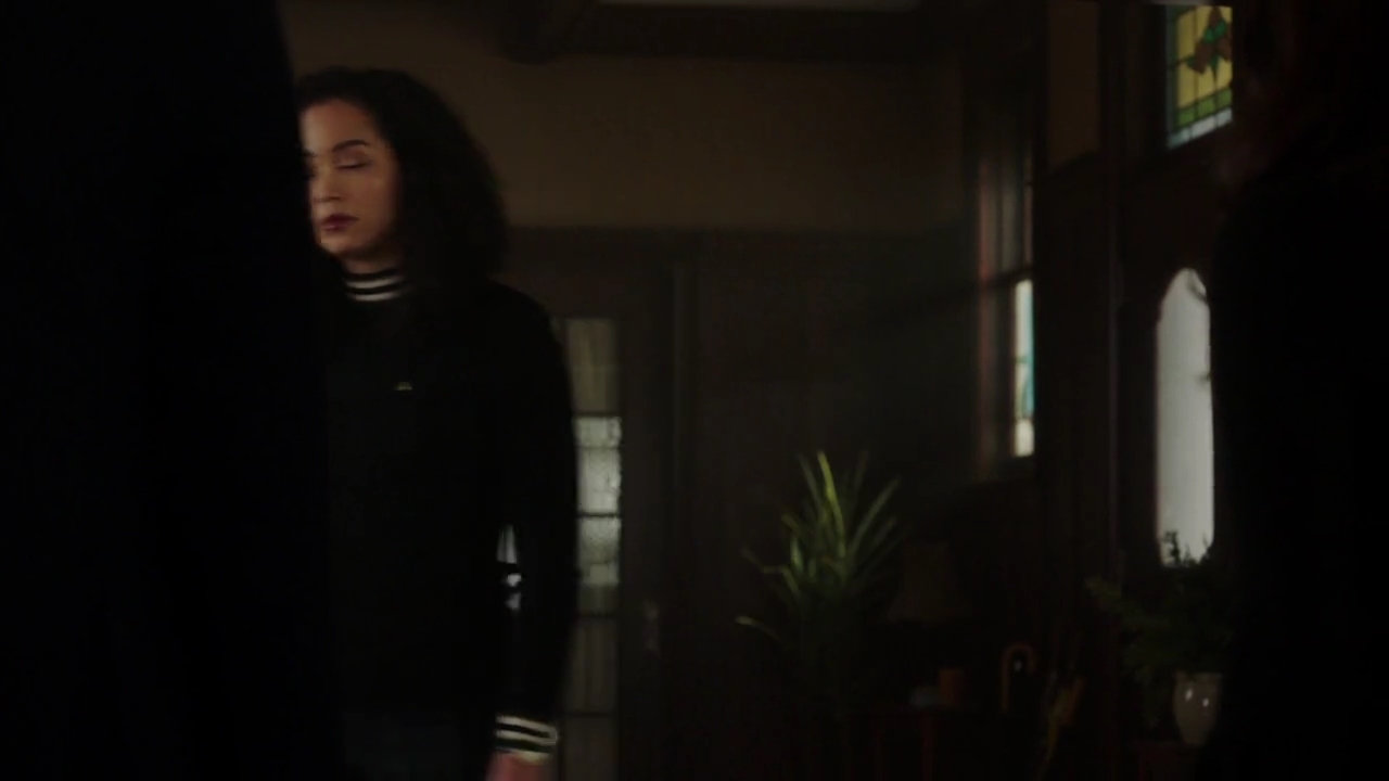 Charmed-Online-dot-nl_Charmed-1x20Ambush01018.jpg Charmed-Online-dot-nl_Charmed-1x20Ambush01018.jpg