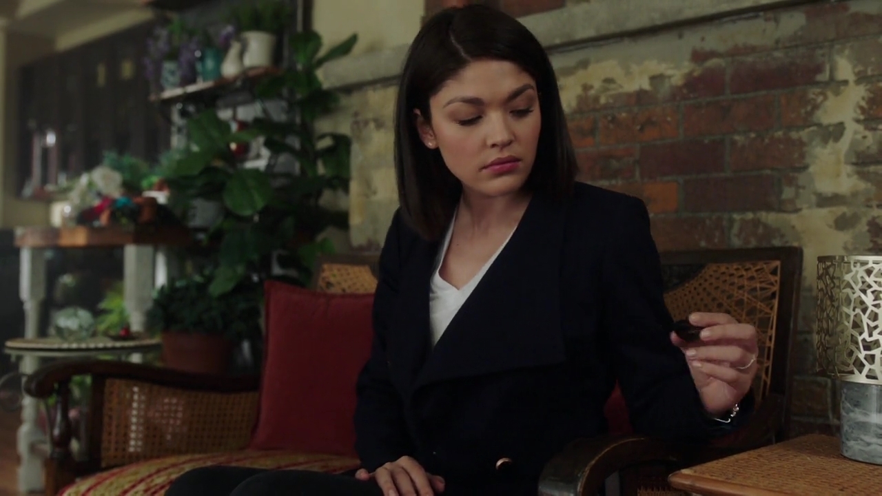 Charmed-Online-dot-nl_Charmed-1x20Ambush01045.jpg Charmed-Online-dot-nl_Charmed-1x20Ambush01045.jpg