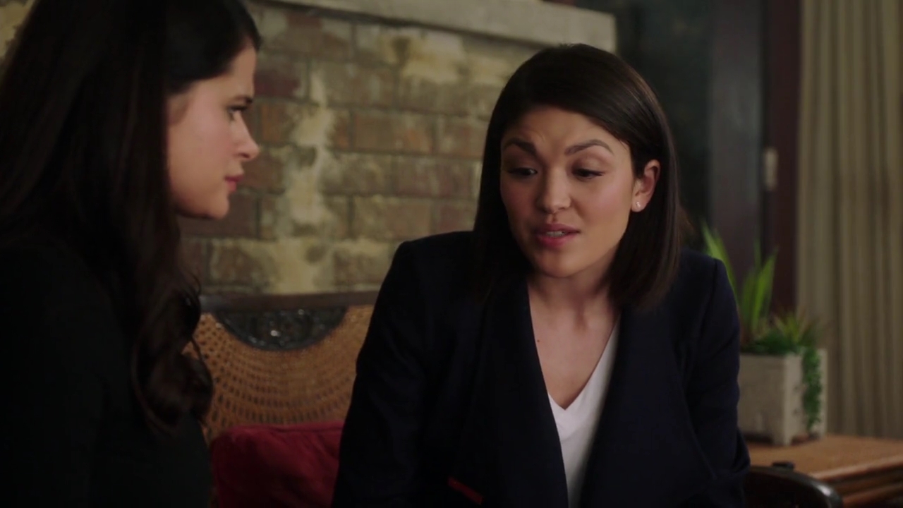 Charmed-Online-dot-nl_Charmed-1x20Ambush01073.jpg Charmed-Online-dot-nl_Charmed-1x20Ambush01073.jpg