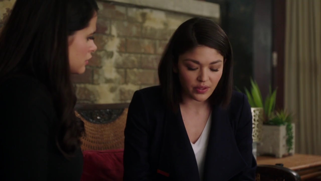 Charmed-Online-dot-nl_Charmed-1x20Ambush01097.jpg Charmed-Online-dot-nl_Charmed-1x20Ambush01097.jpg