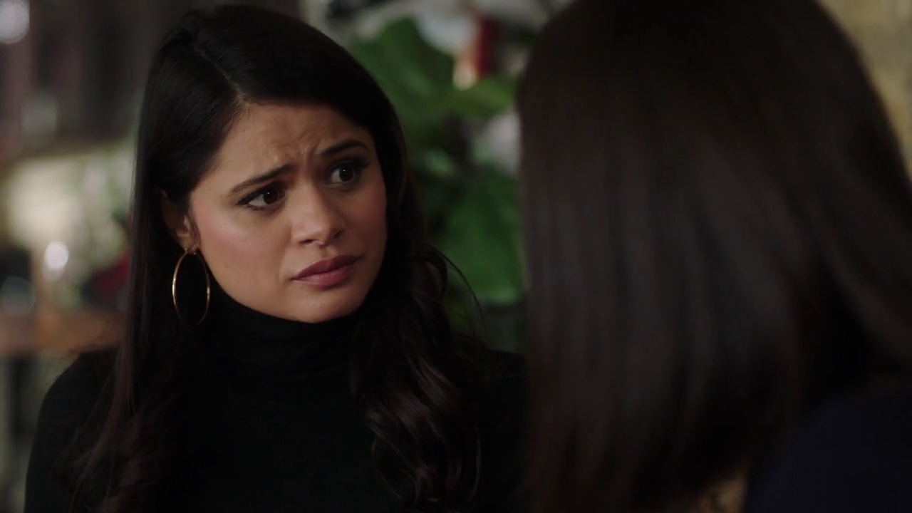 Charmed-Online-dot-nl_Charmed-1x20Ambush01116.jpg Charmed-Online-dot-nl_Charmed-1x20Ambush01116.jpg