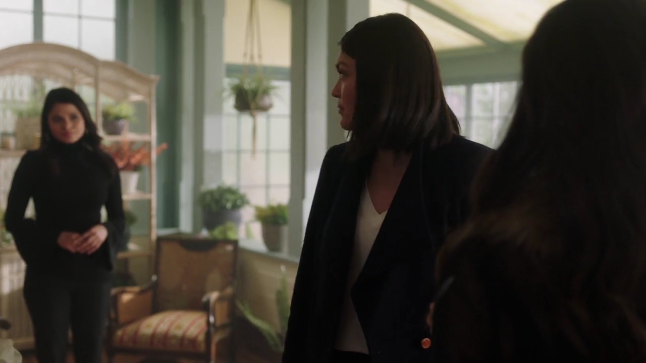 Charmed-Online-dot-nl_Charmed-1x20Ambush01171.jpg Charmed-Online-dot-nl_Charmed-1x20Ambush01171.jpg