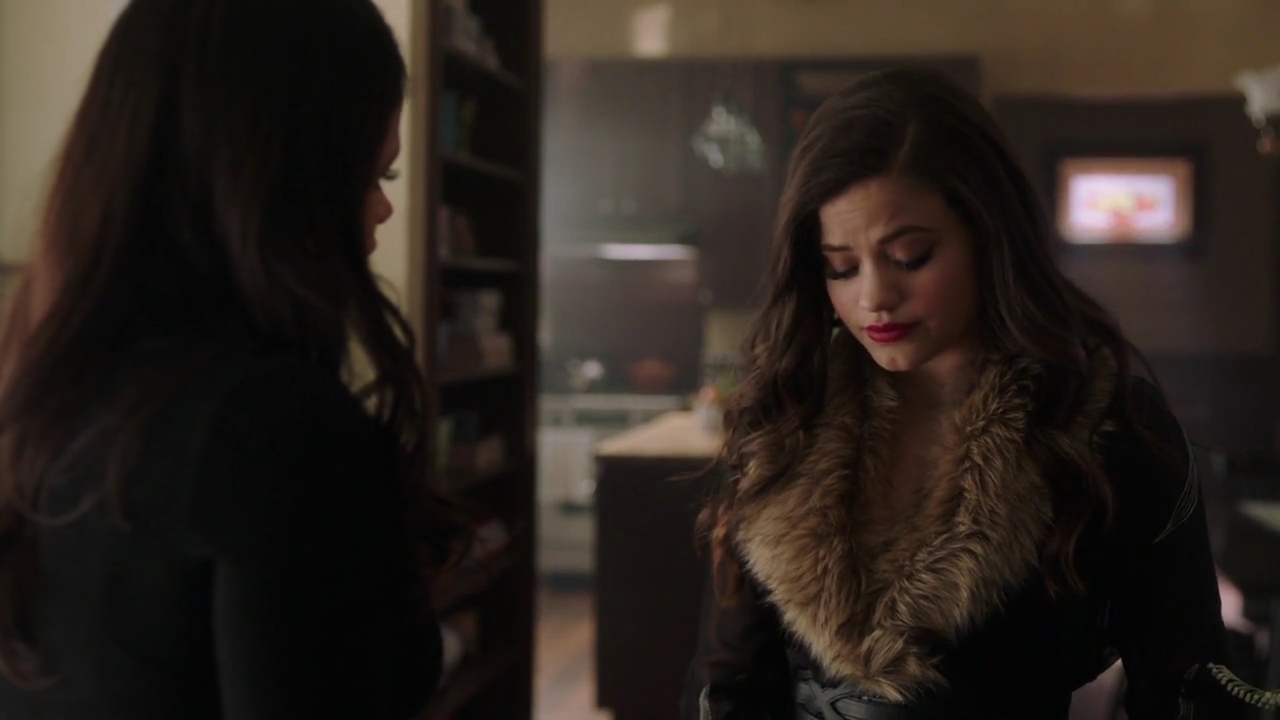 Charmed-Online-dot-nl_Charmed-1x20Ambush01203.jpg Charmed-Online-dot-nl_Charmed-1x20Ambush01203.jpg