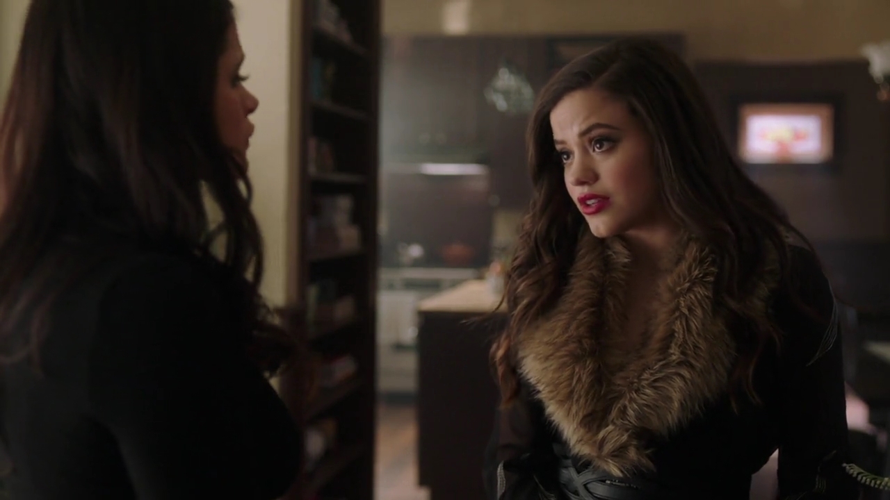 Charmed-Online-dot-nl_Charmed-1x20Ambush01217.jpg Charmed-Online-dot-nl_Charmed-1x20Ambush01217.jpg