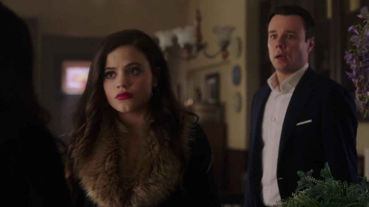 Charmed-Online-dot-nl_Charmed-1x20Ambush01229.jpg Charmed-Online-dot-nl_Charmed-1x20Ambush01229.jpg