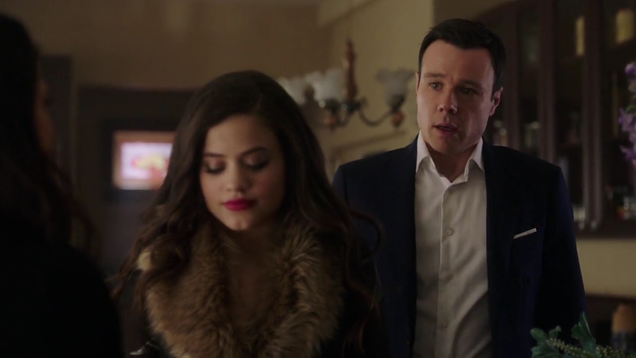 Charmed-Online-dot-nl_Charmed-1x20Ambush01237.jpg Charmed-Online-dot-nl_Charmed-1x20Ambush01237.jpg